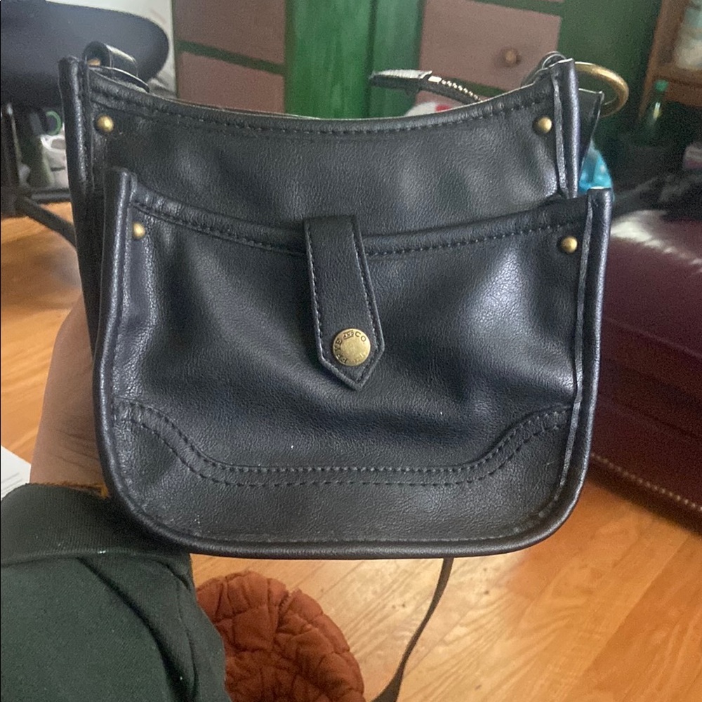 FRYE AND CO. Black Leather Crossbody Bag with Matte Finish